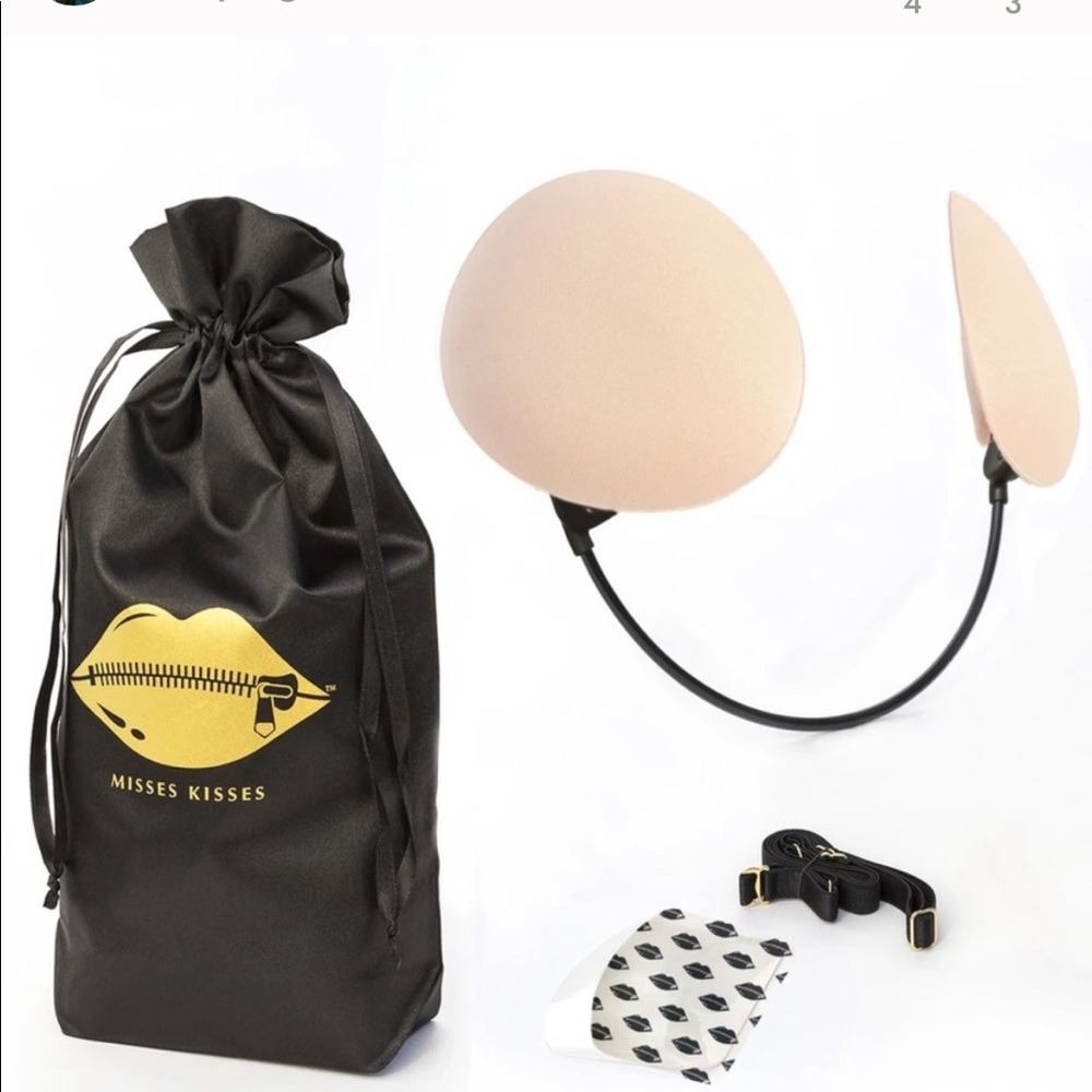 Misses Kisses Moderate Plunge Bra in Beige